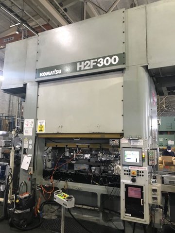 300Tサーボプレス　 コマツ産機 　H2F300　2006年製 サムネイル